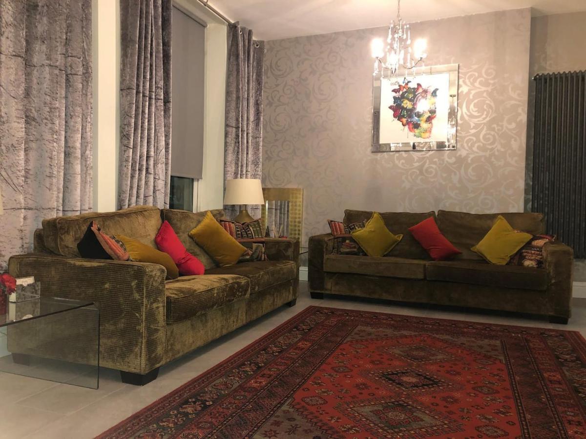 Ten Streets Bed & Breakfast Ливърпул Екстериор снимка