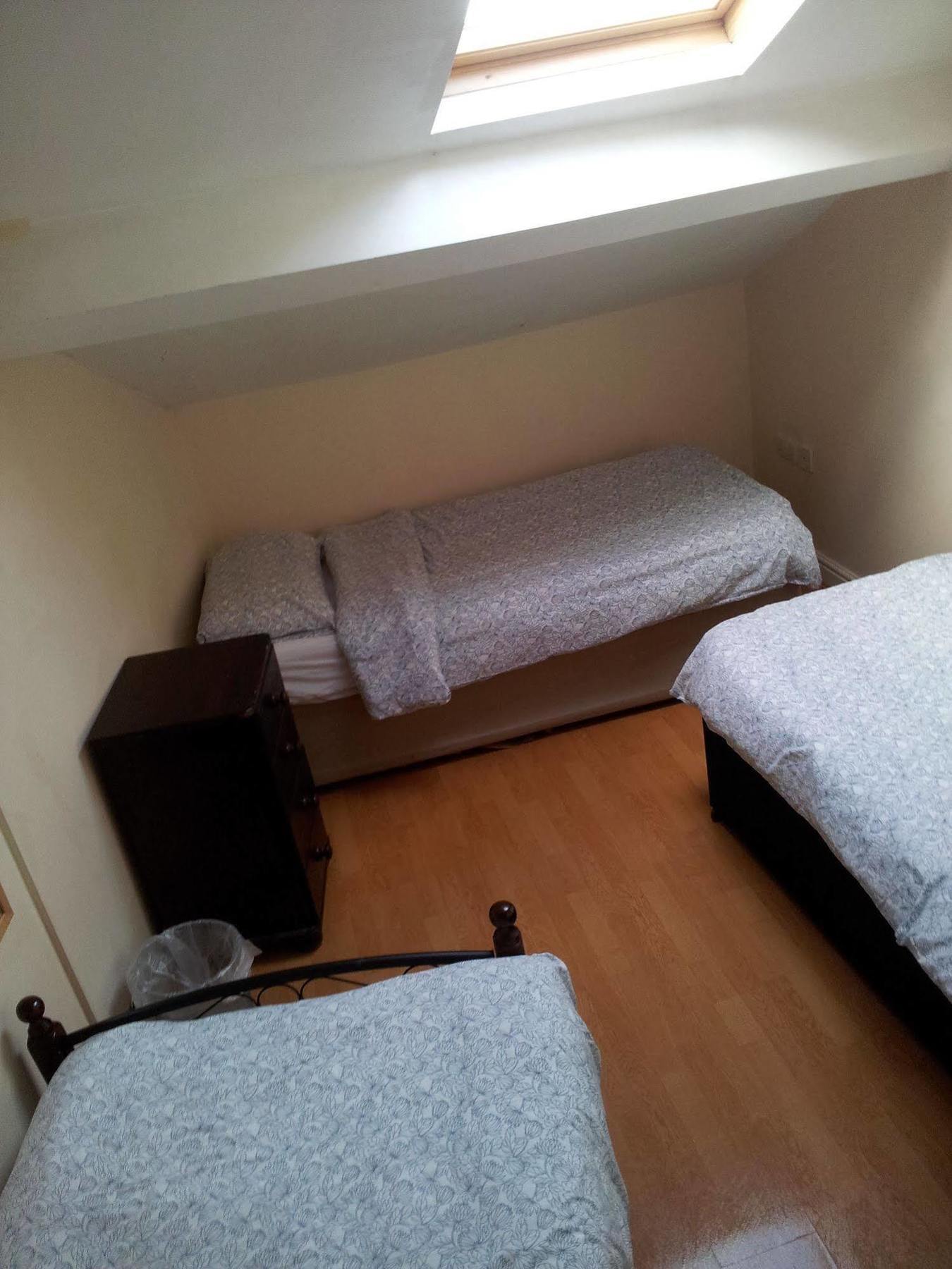 Ten Streets Bed & Breakfast Ливърпул Екстериор снимка